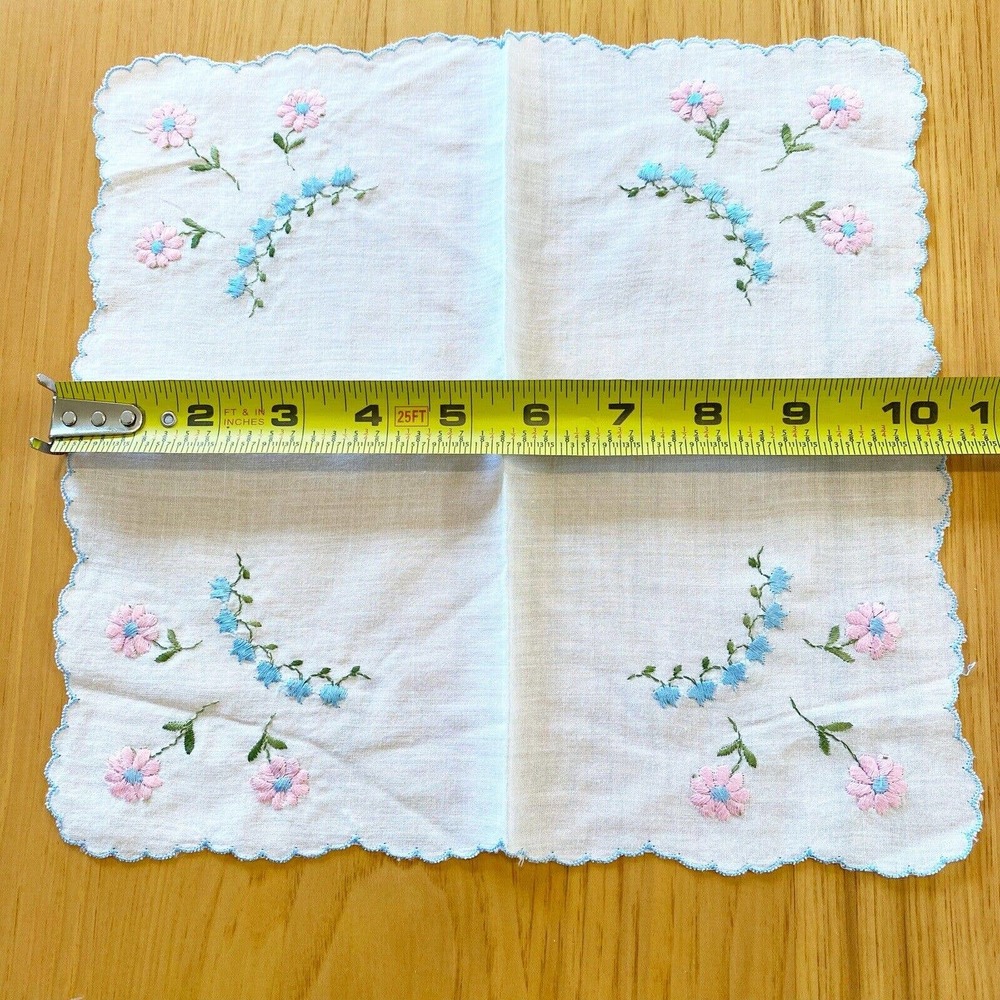 Vintage Handkerchief Hanky Embroidered Pink Blue Flowers Daisies Scalloped Edge - Picture 5 of 5